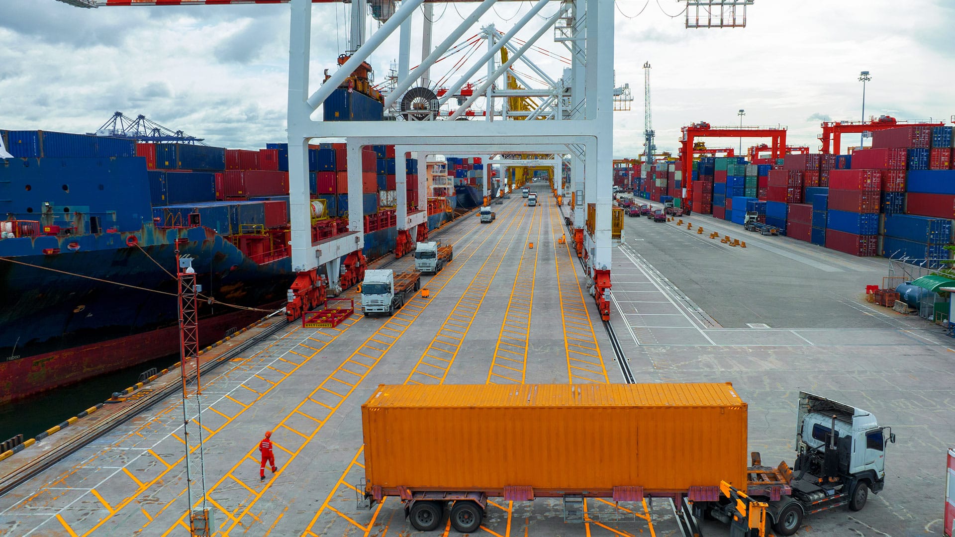 Shipping’s Mission Impossible? Boost rates as China exports plunge